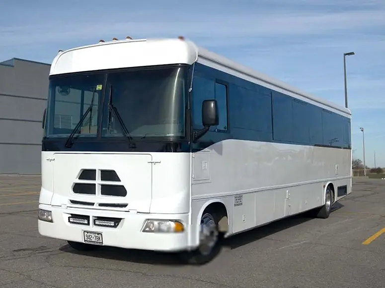 Toronto party bus rental